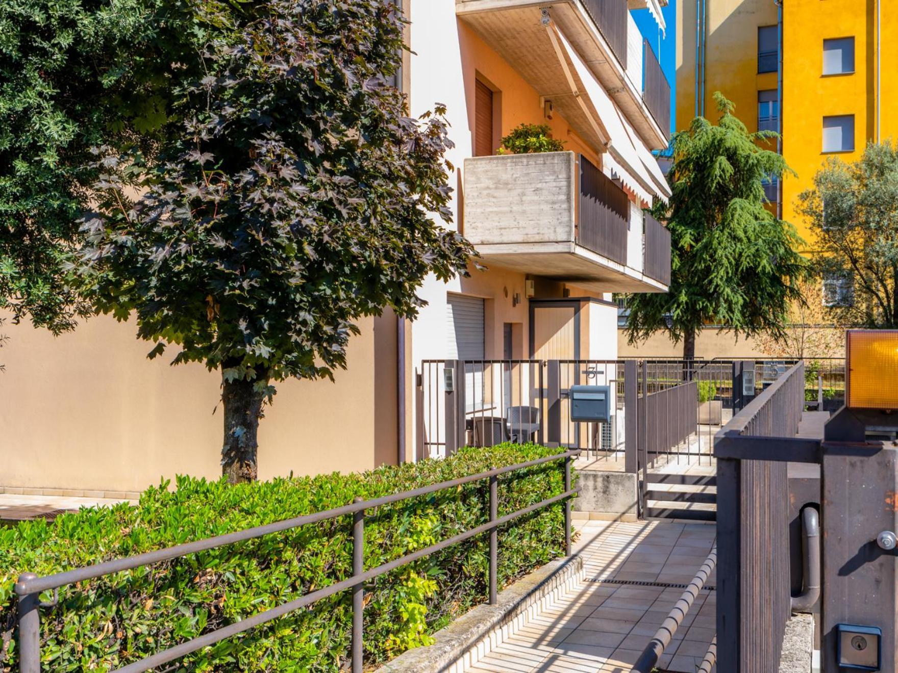 Bergamo Holidays Apartment Екстер'єр фото